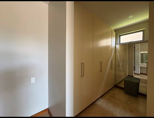 3 BEDROOM CLUSTER FOR SALE IN ZIMBALI ESTATE